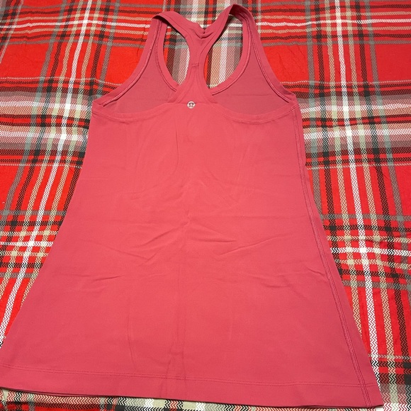 Lululemon Tank - Picture 1 of 2